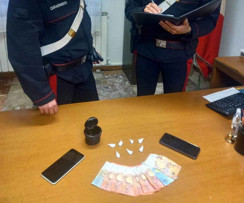 carabinieri sequestro droga 